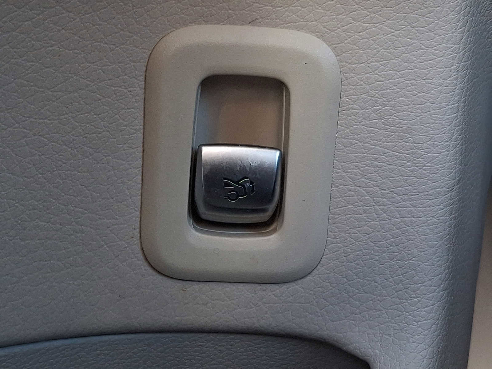 Used 2019 Mercedes-Benz GLC 300 4MATIC image 23