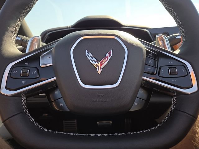 Used 2023 Chevrolet Corvette Stingray Preferred Conv w/ Z51 Performance Package RWD image 34