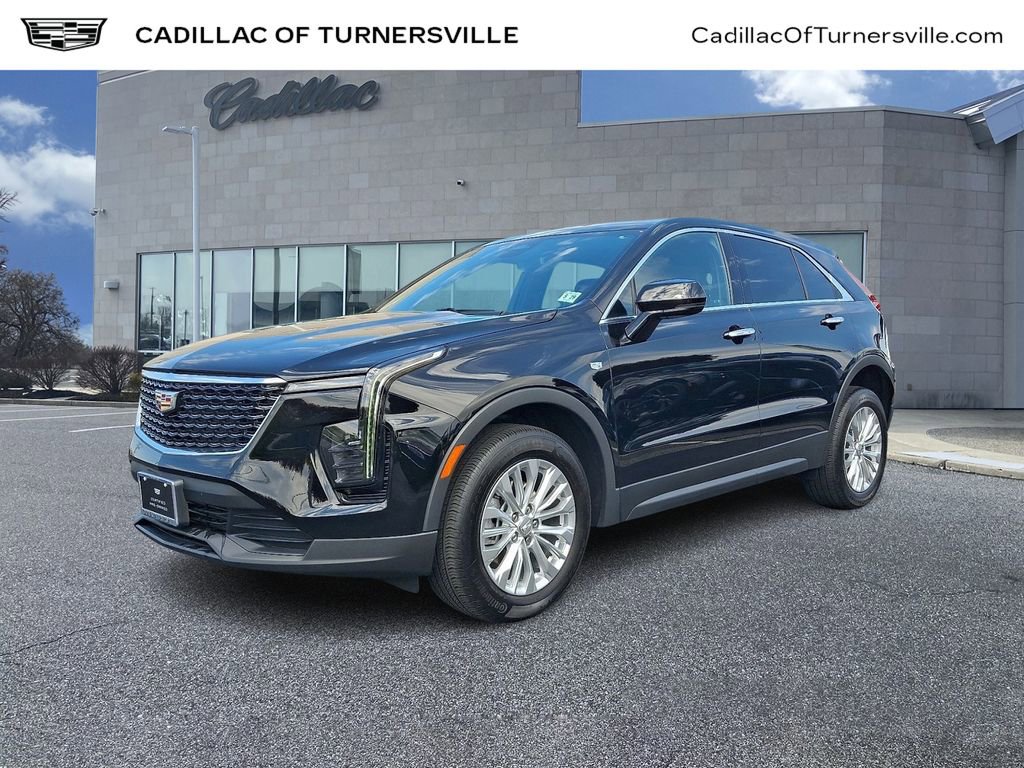Certified 2024 Cadillac XT4 Luxury w/ Cold Weather Package