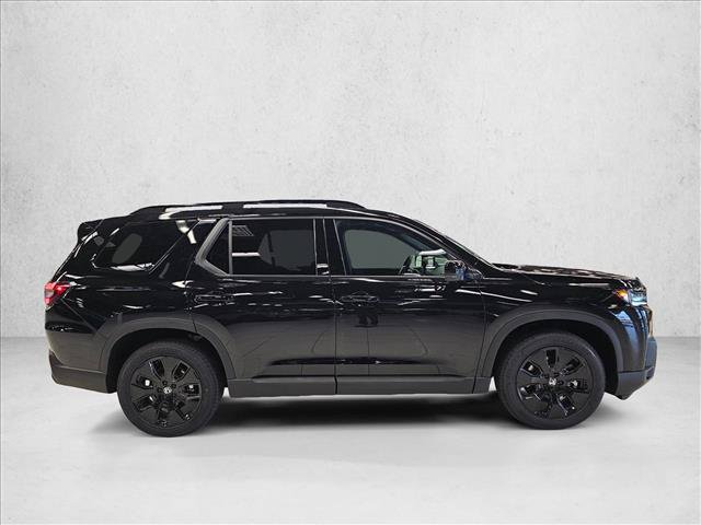 New 2026 Honda Pilot Black Edition image 4