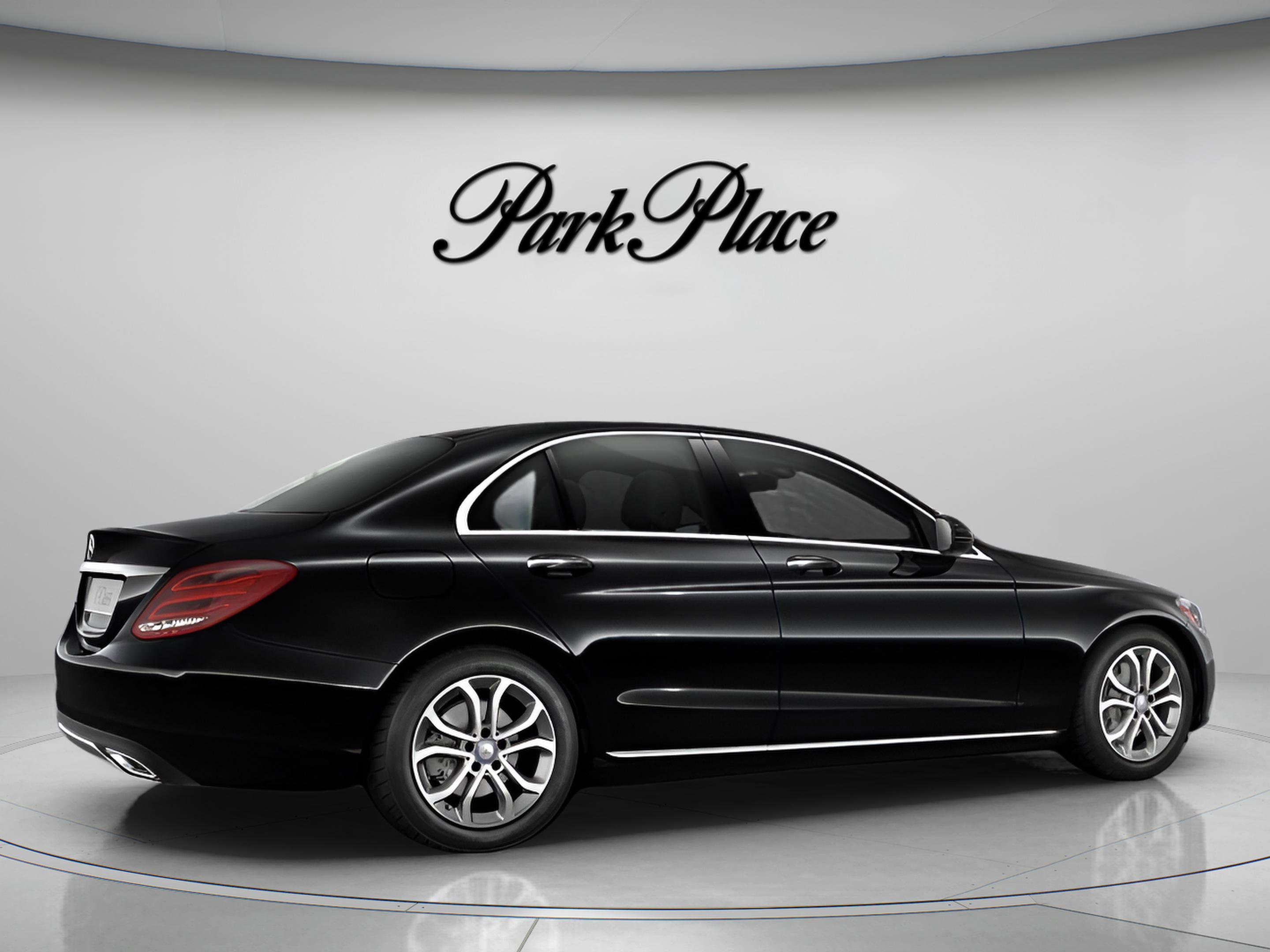 Used 2017 Mercedes-Benz C 300 Sedan image 21