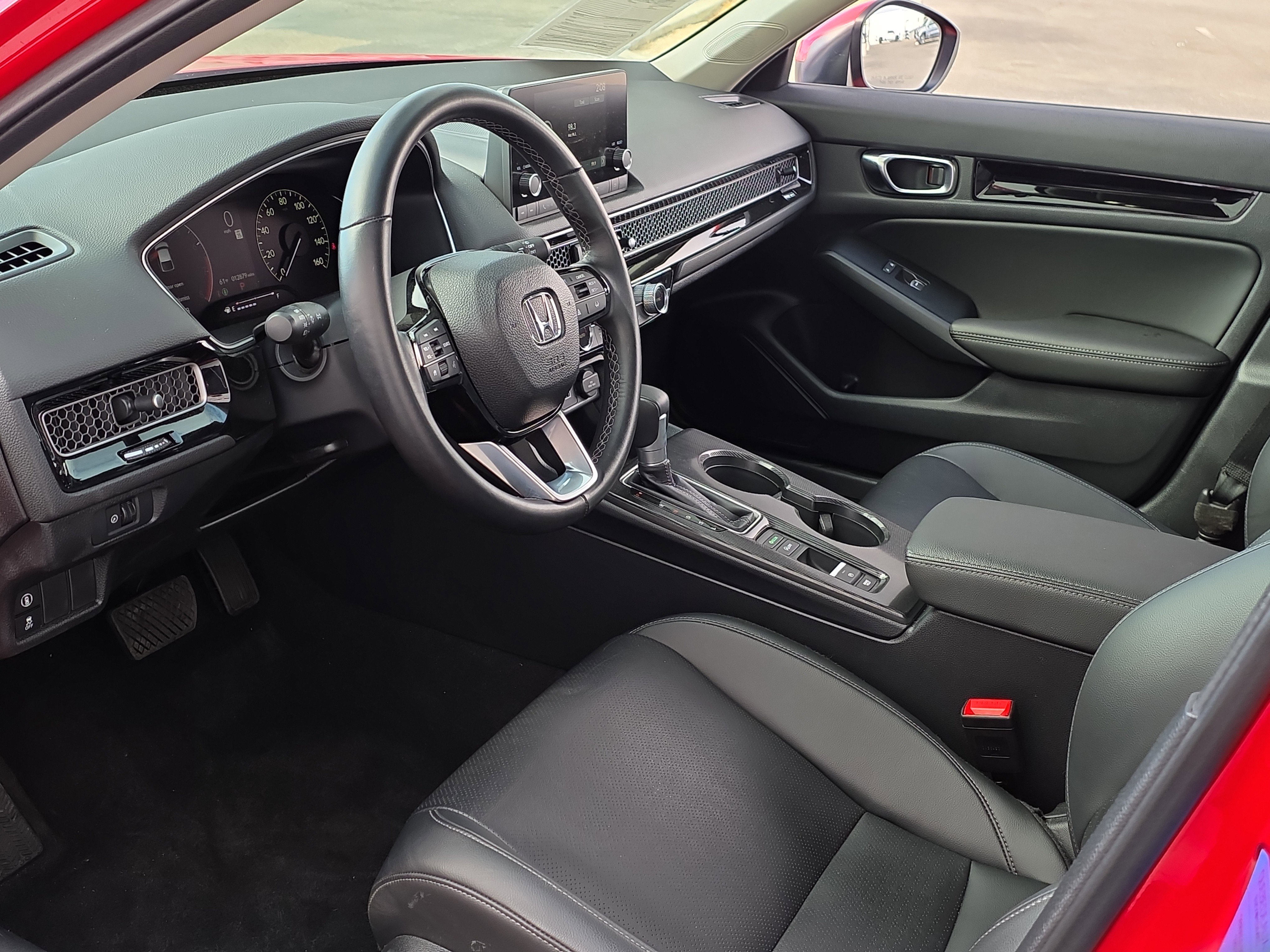 Used 2024 Honda Civic EX-L image 11