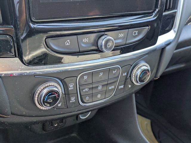 Used 2020 Chevrolet Traverse LT w/ Driver Confidence II Package image 21