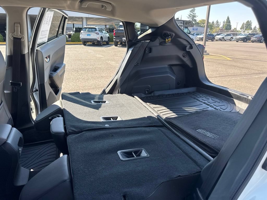 Certified 2024 Subaru Crosstrek 2.5i Limited w/ Crosstrek Mirror Package AWD/4WD image 15