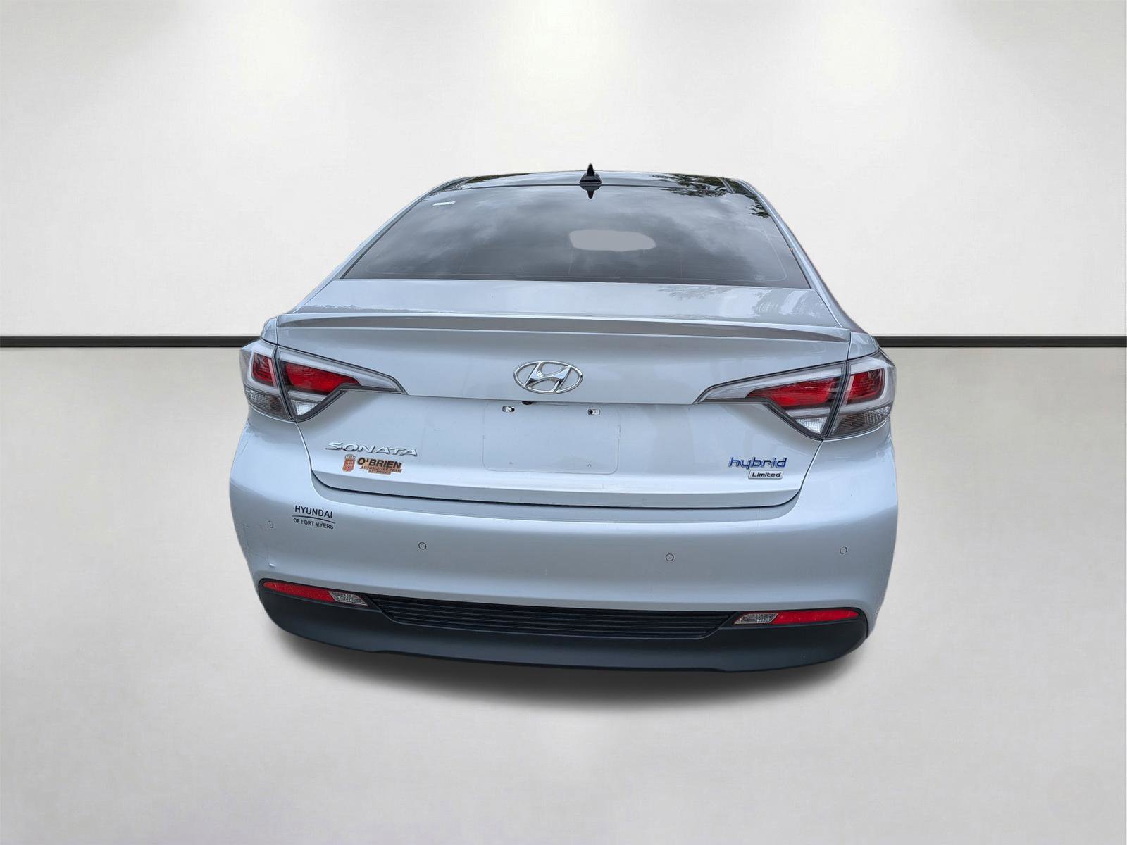 Used 2017 Hyundai Sonata Limited w/ Ultimate Package 02 FWD image 5