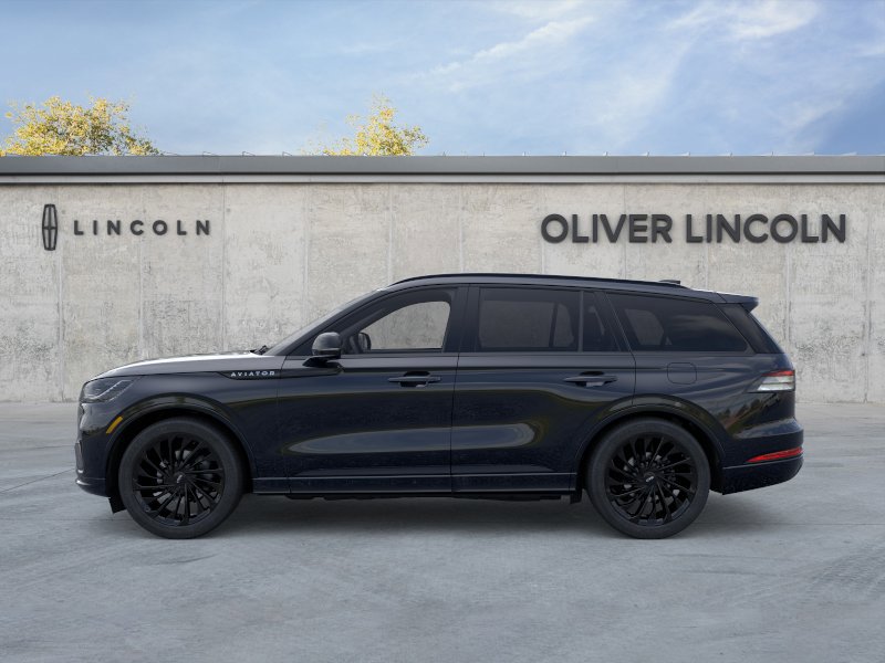 New 2026 Lincoln Aviator Reserve image 3
