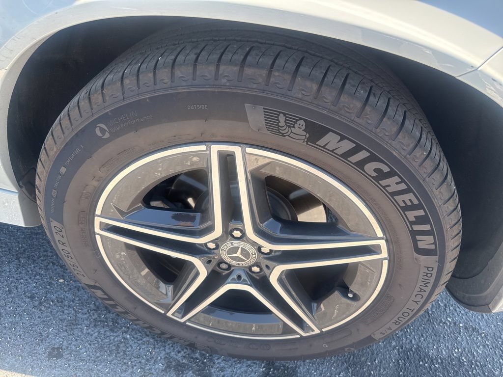 Used 2024 Mercedes-Benz GLE 350 4MATIC image 9