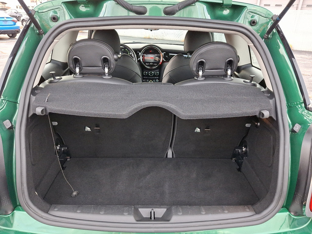 Used 2022 MINI Cooper SE image 18