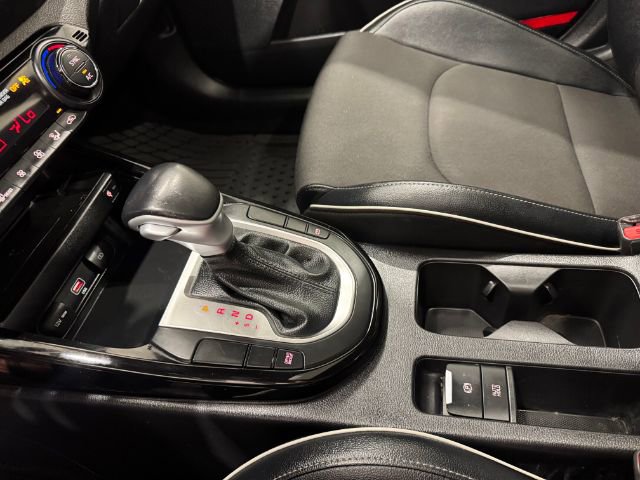 Used 2023 Kia Forte GT-Line w/ GT-Line Premium Package image 27