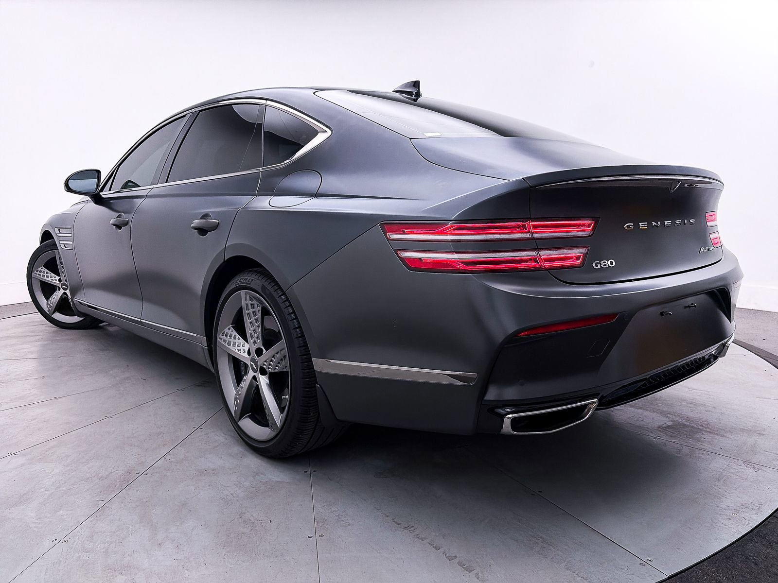 Used 2023 Genesis G80 3.5T Sport image 2