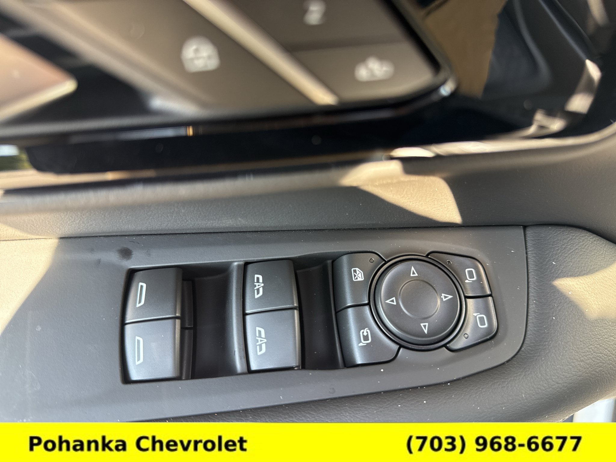 New 2026 Chevrolet Suburban Z71 w/ Z71 Off-Road Package AWD/4WD image 24