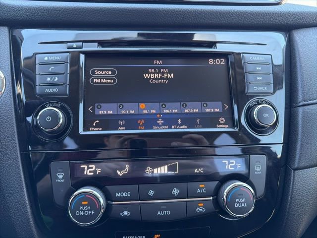 Used 2019 Nissan Rogue SV image 22