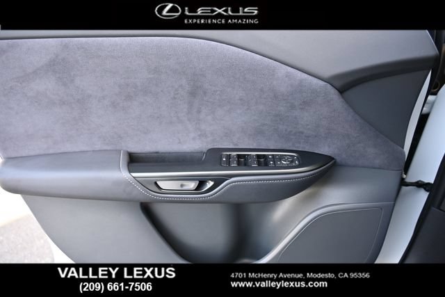 Certified 2025 Lexus RZ 300e w/ Accessory Package (Z1) FWD image 13