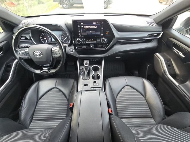 Used 2021 Toyota Highlander XSE image 36