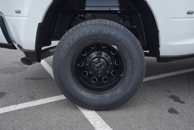 New 2026 RAM 3500 Laramie w/ Night Edition AWD/4WD image 44