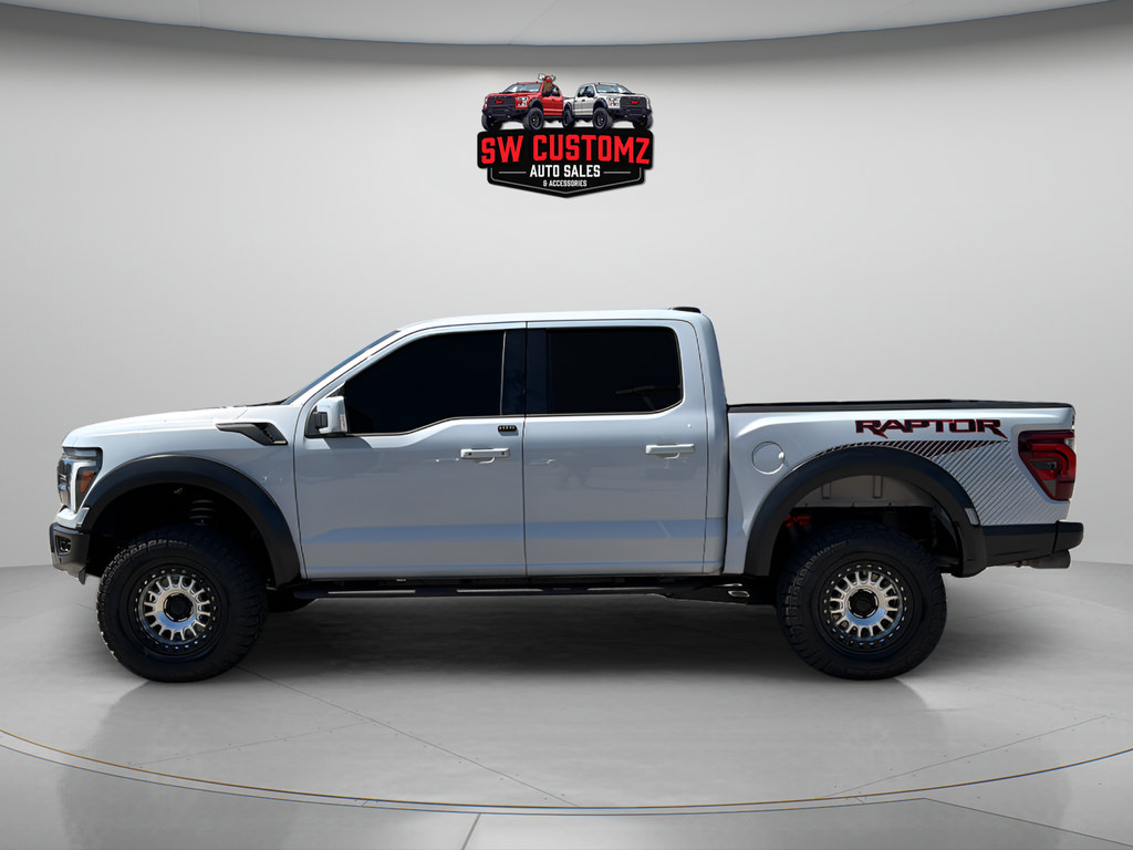 Used 2025 Ford F150 Raptor AWD/4WD image 4