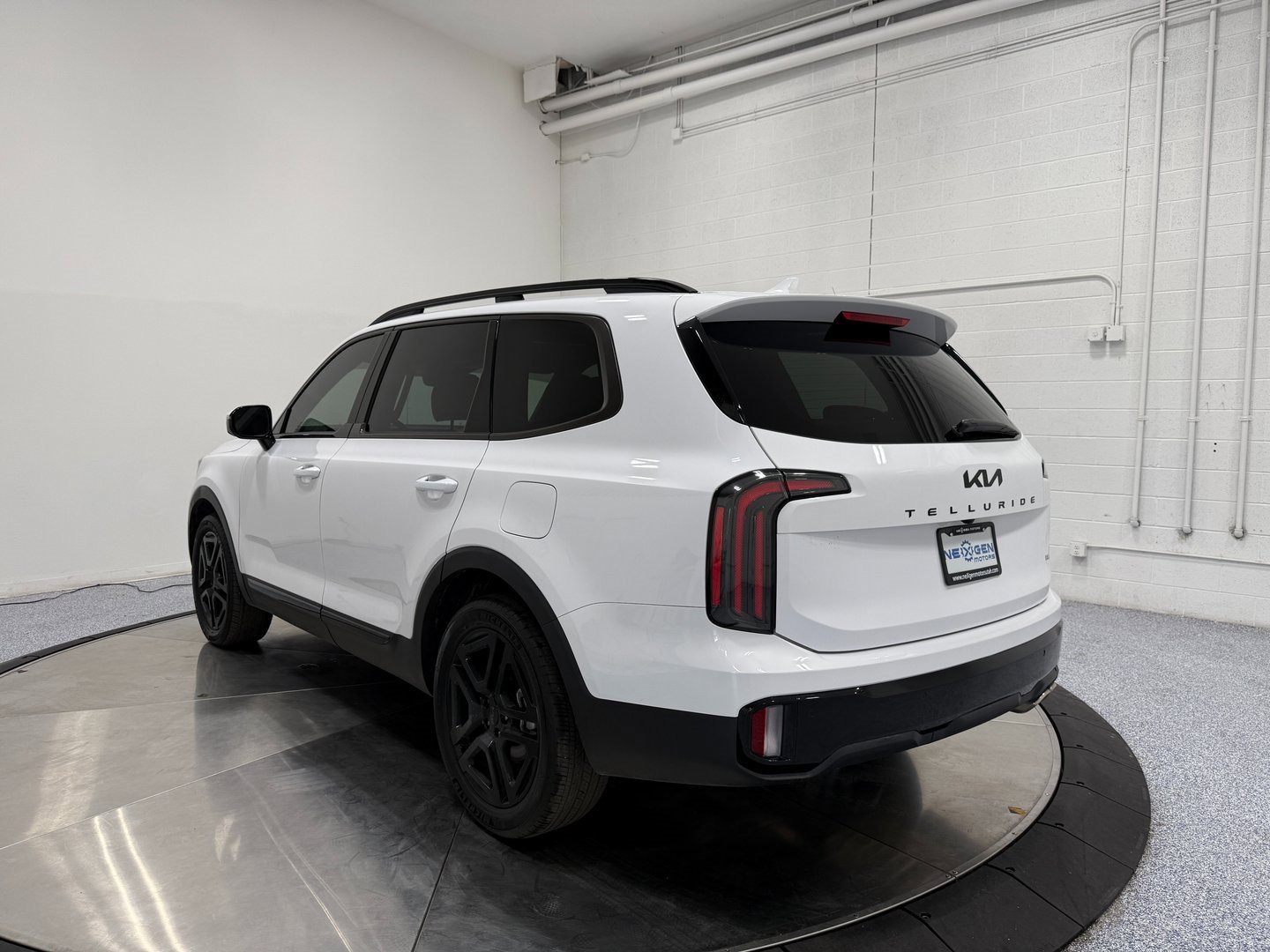 Used 2025 Kia Telluride SX X-Line image 5