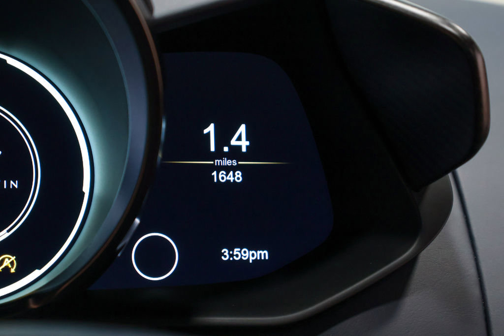 Used 2023 Aston Martin V12 Vantage image 22