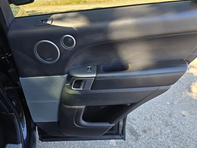 Used 2017 Land Rover Range Rover Sport HSE Dynamic image 14