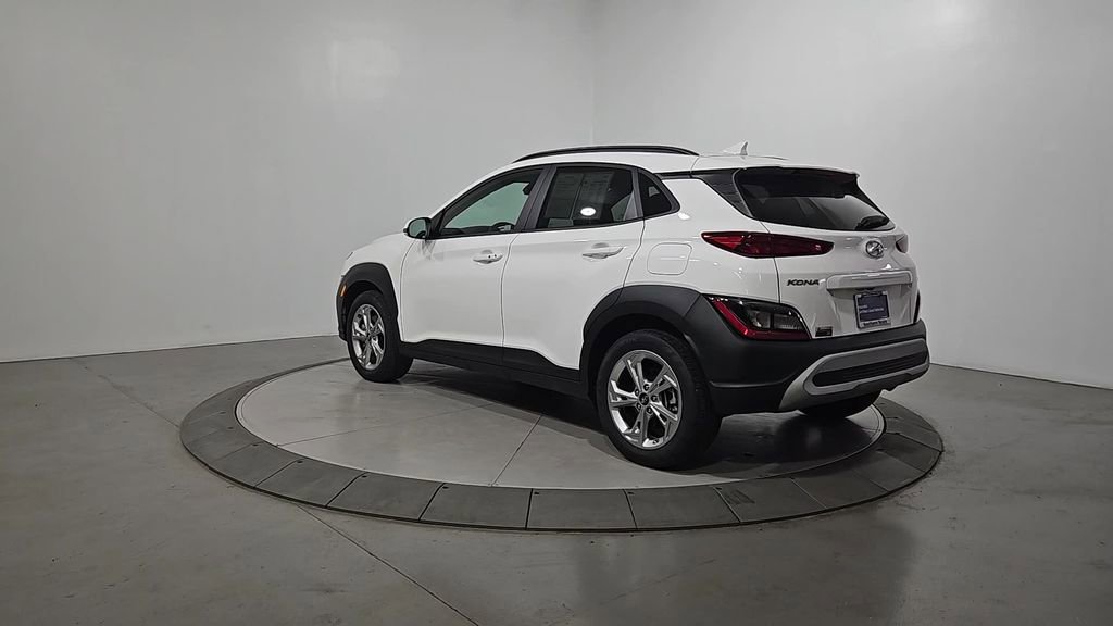 Certified 2022 Hyundai Kona SEL w/ Cargo Package AWD/4WD image 3