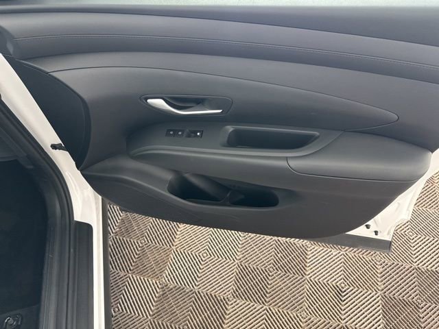 Certified 2025 Hyundai Tucson SEL image 24