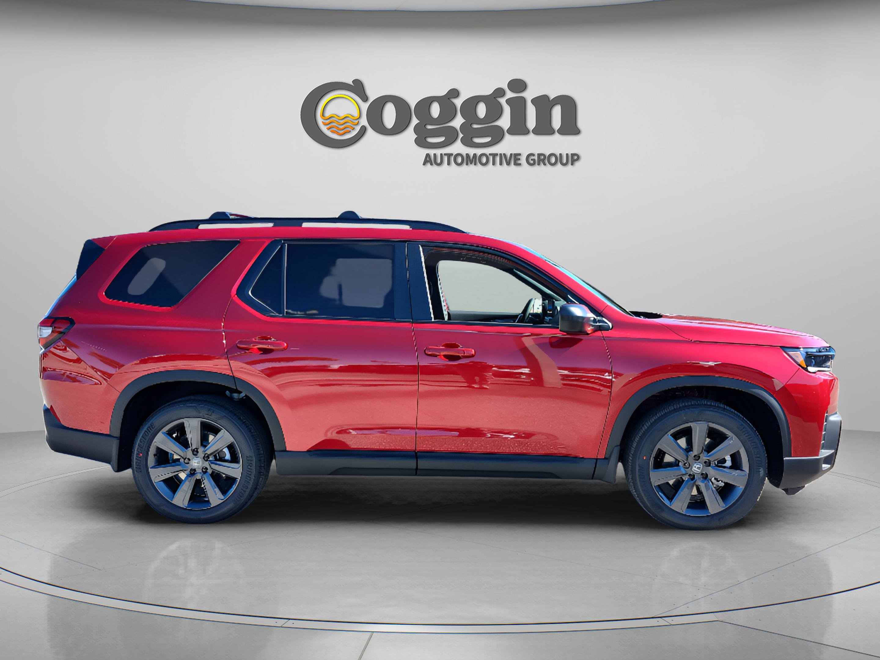 New 2026 Honda Pilot Sport image 7