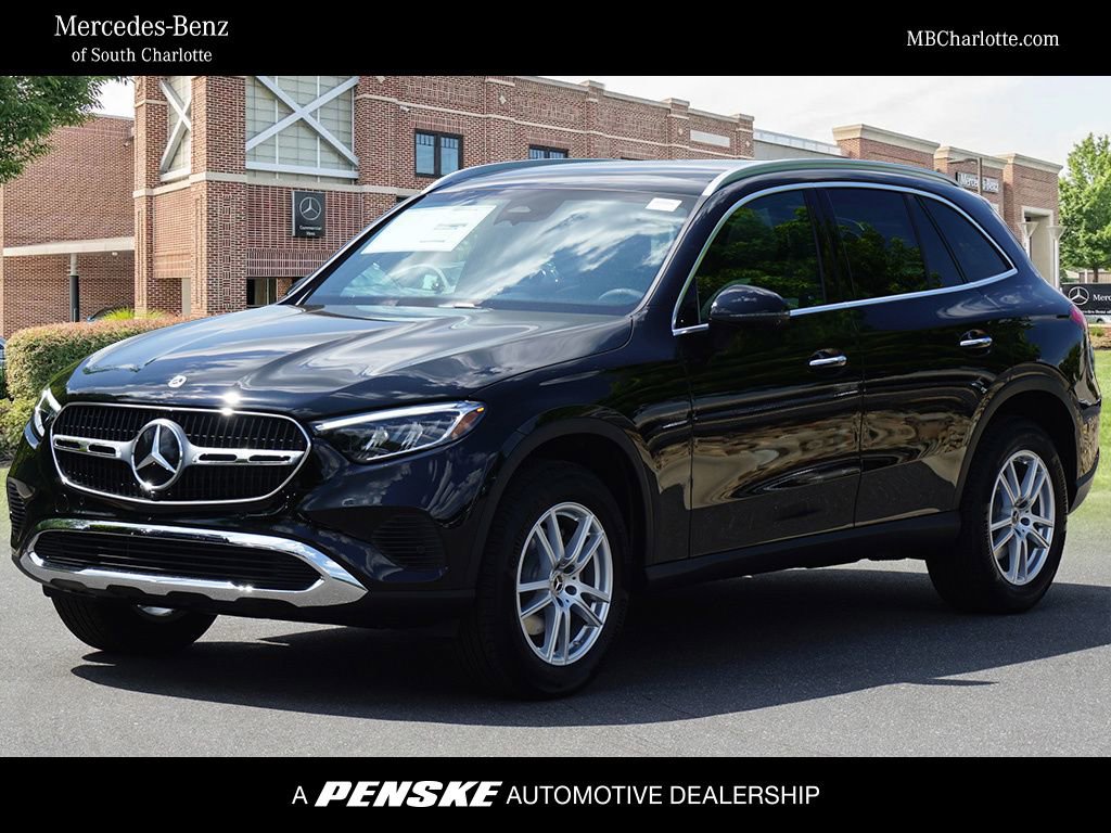 Certified 2025 Mercedes-Benz GLC 300 4MATIC image 1