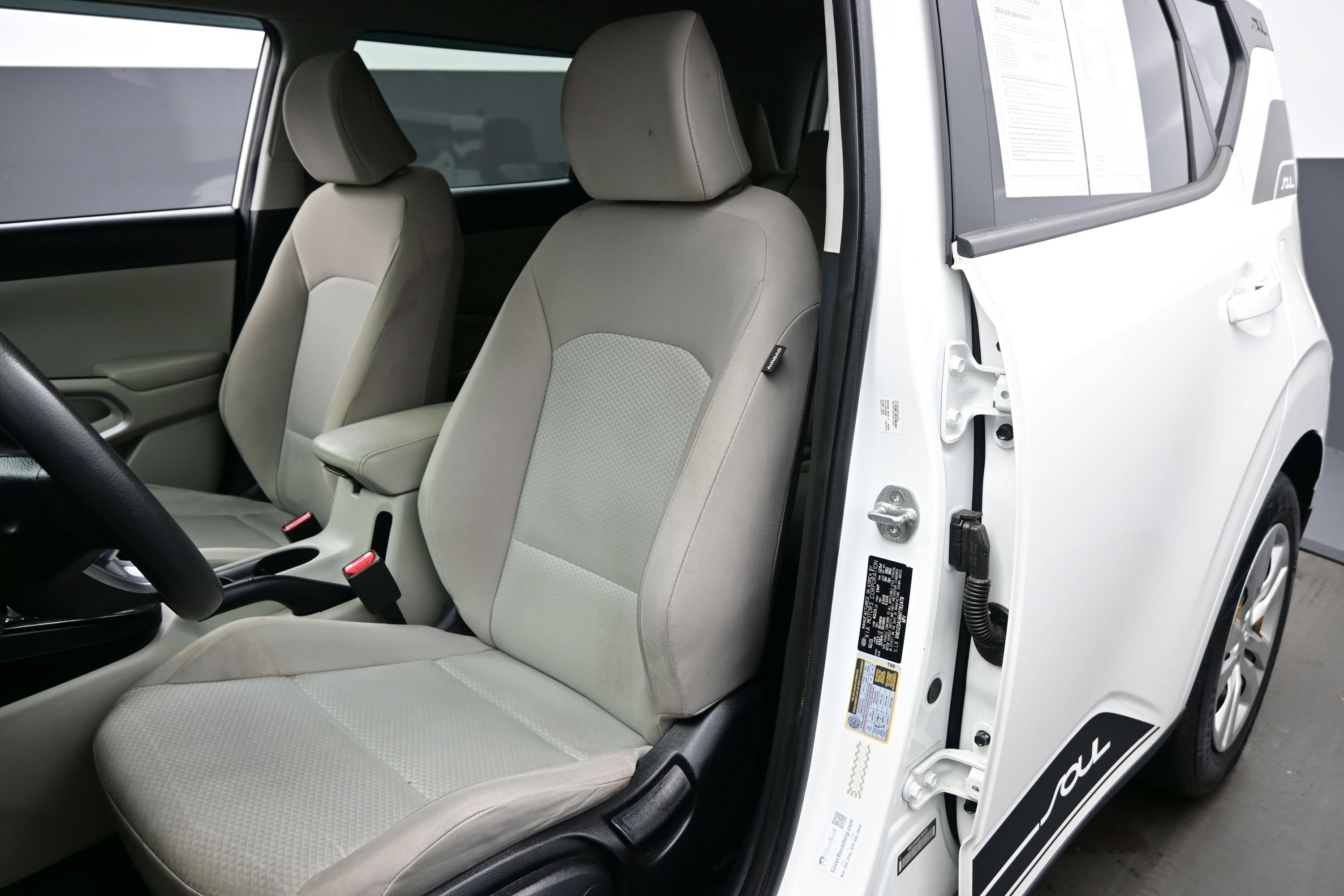 Used 2021 Kia Soul LX FWD image 11