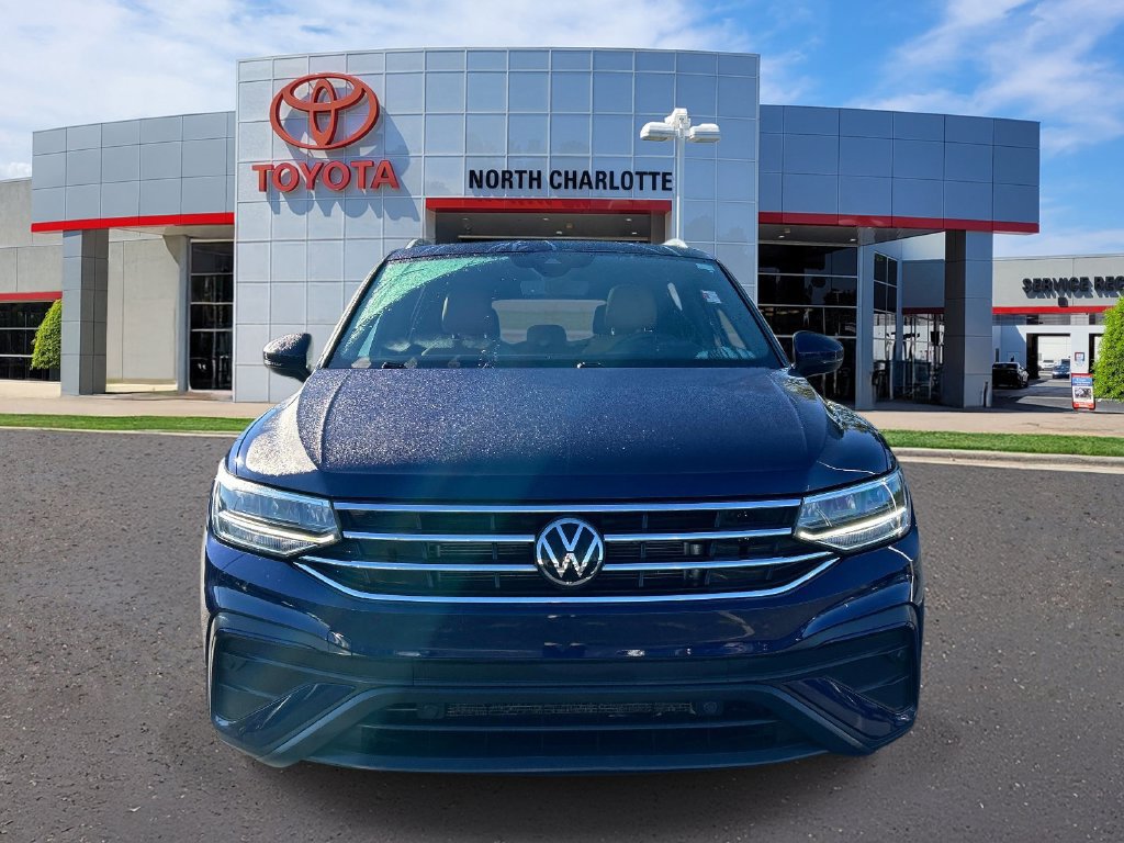 Used 2022 Volkswagen Tiguan SE AWD/4WD image 3