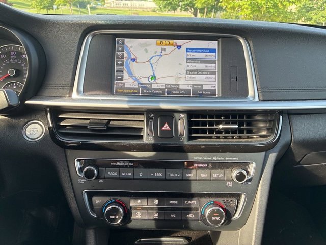 Used 2019 Kia Optima EX w/ EX Premium Package FWD image 28