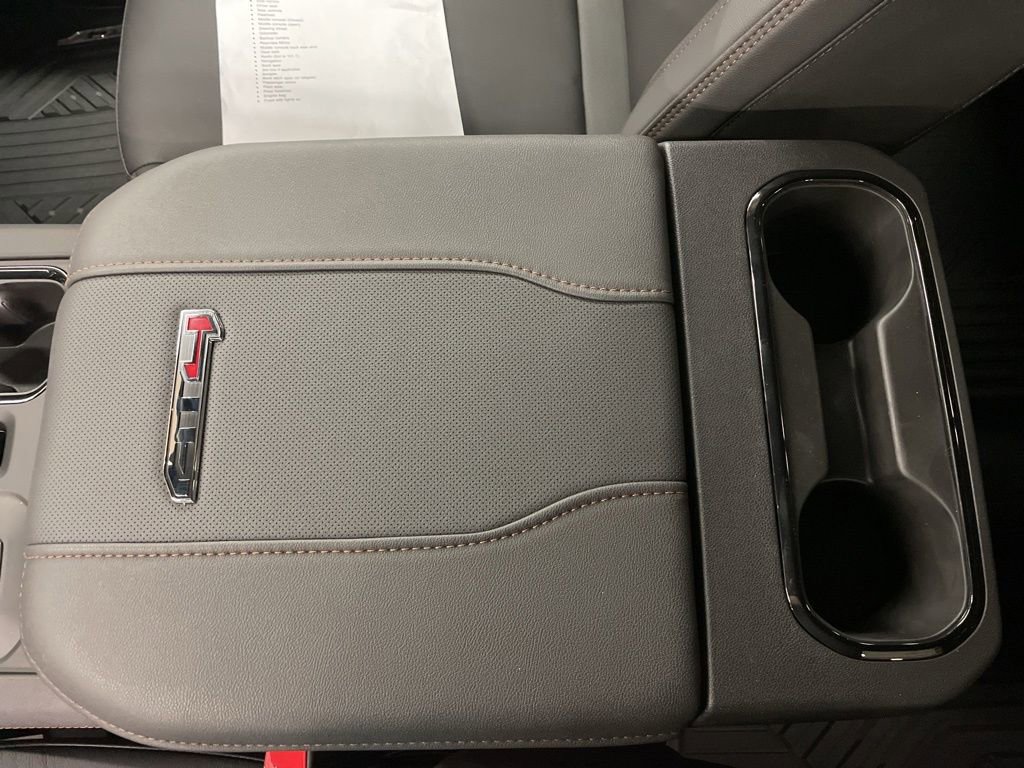 New 2026 GMC Sierra 2500 AT4 w/ Technology Package image 15