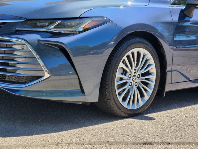 Used 2022 Toyota Avalon Limited w/ Advanced Safety Package FWD image 8