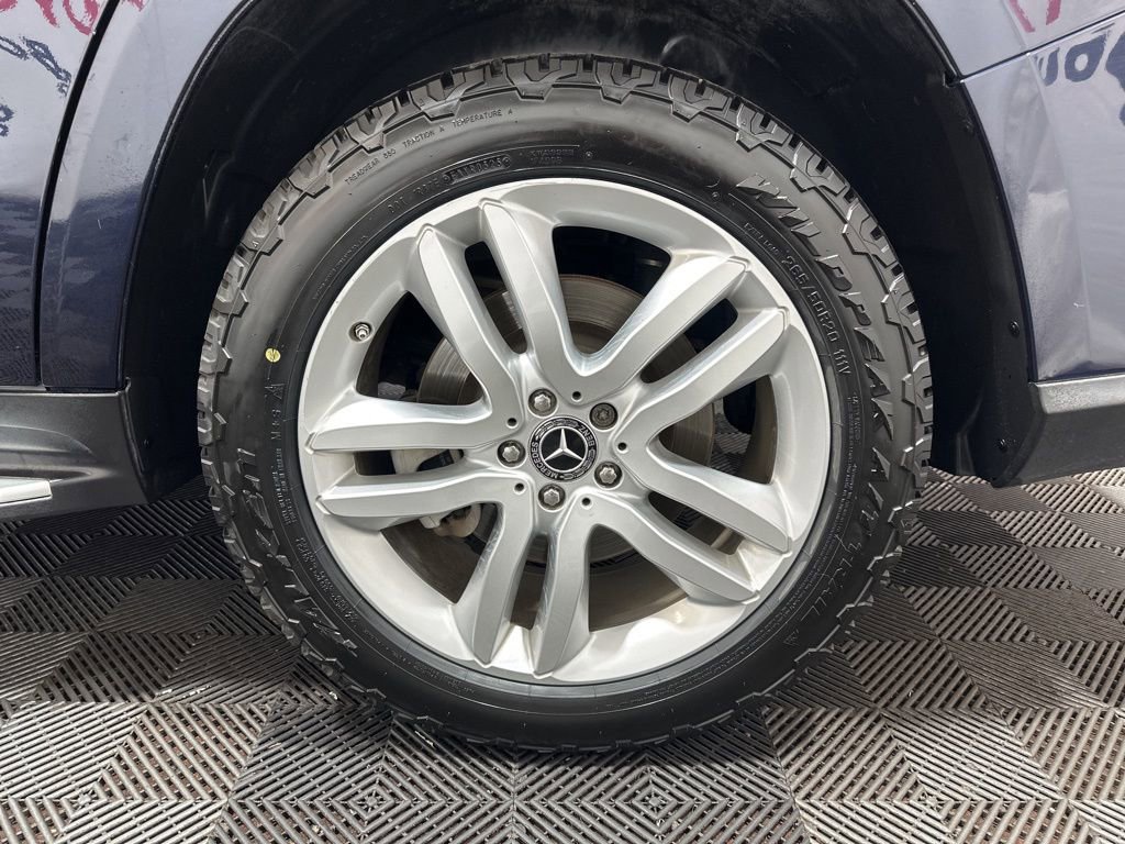 Used 2017 Mercedes-Benz GLS 450 4MATIC image 34