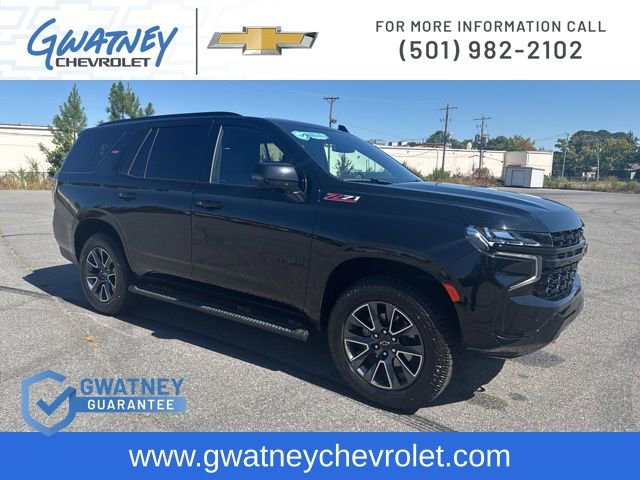 Used 2024 Chevrolet Tahoe Z71 w/ Luxury Package image 3