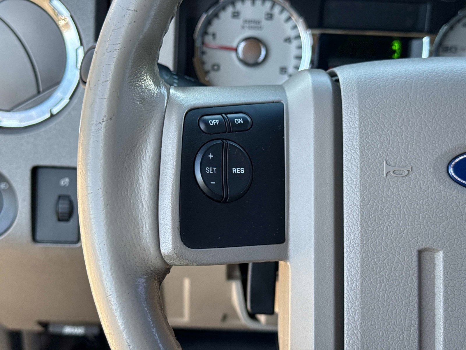 Used 2009 Ford F250 Lariat image 31