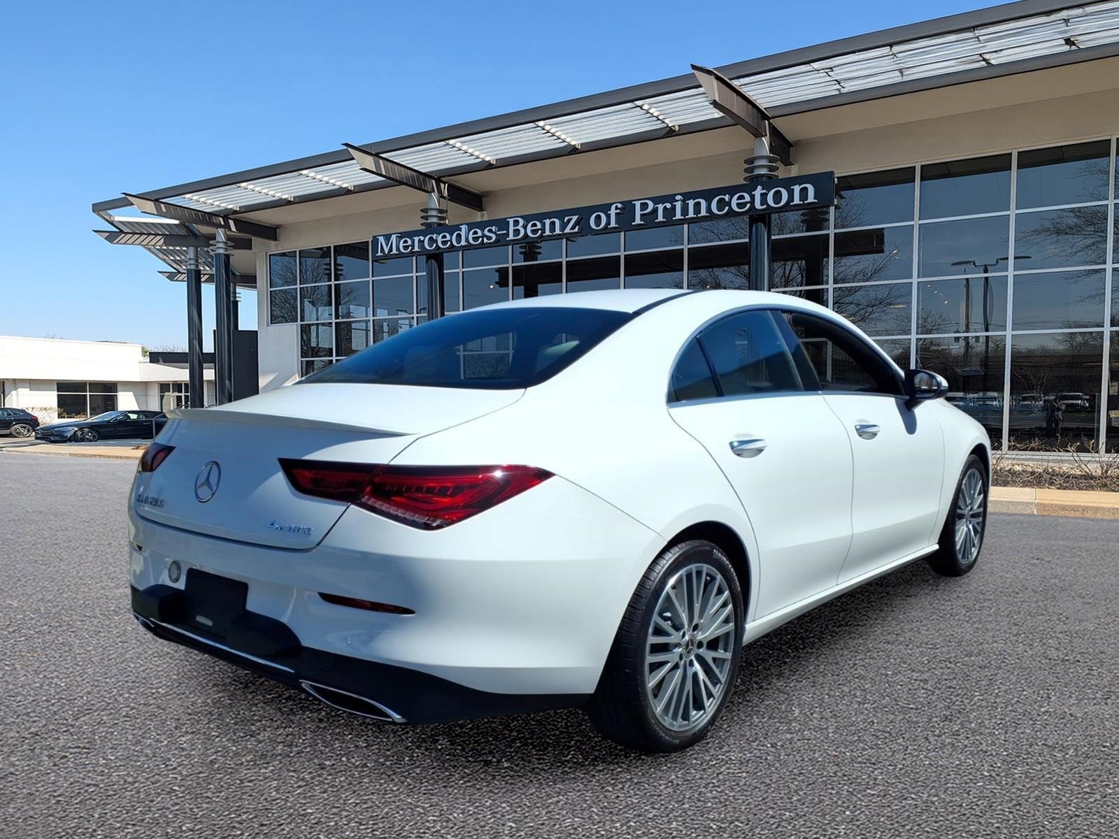 Certified 2022 Mercedes-Benz CLA 250 4MATIC image 3