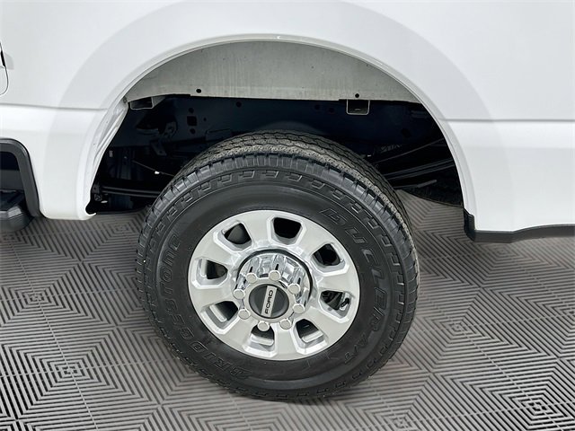 Certified 2024 Ford F250 XLT w/ FX4 Off-Road Package image 27