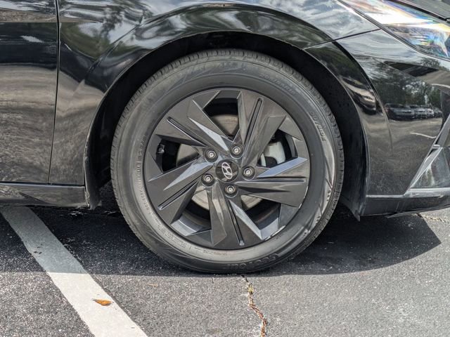 Used 2021 Hyundai Elantra SEL w/ Cargo Package FWD image 30