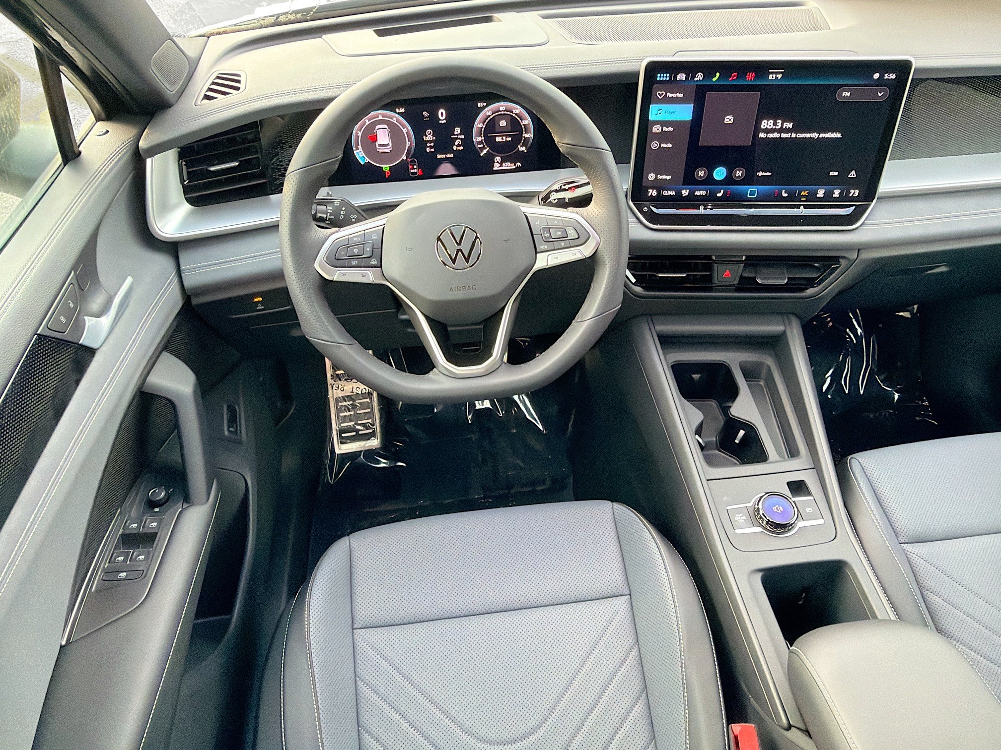 New 2026 Volkswagen Tiguan SE R-Line AWD/4WD image 17