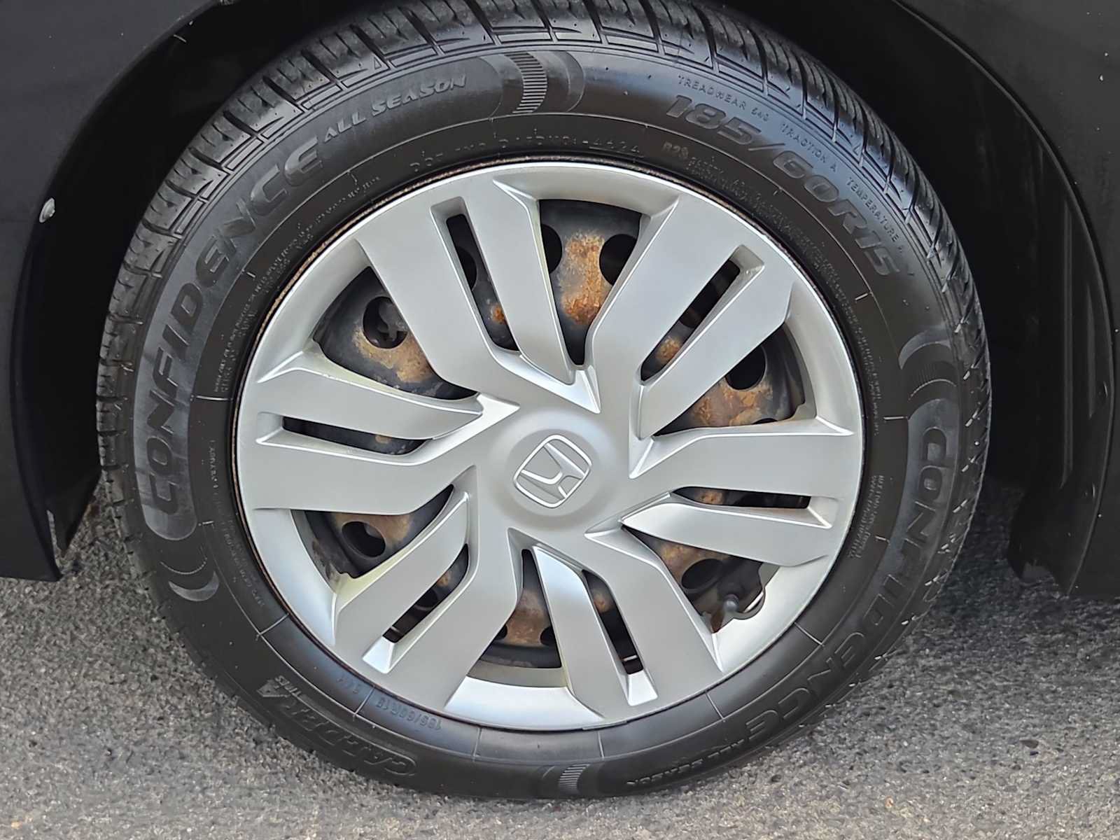 Used 2015 Honda Fit LX image 16