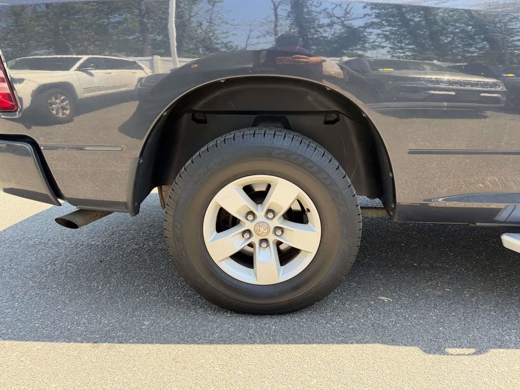 Used 2016 RAM 1500 Express AWD/4WD image 15