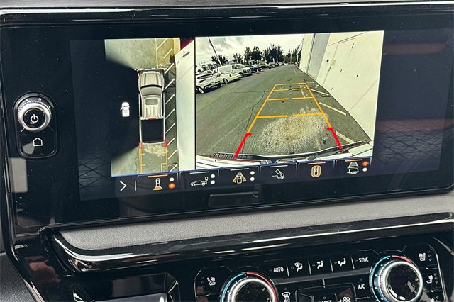 New 2026 GMC Sierra 1500 AT4 w/ Technology Package image 19