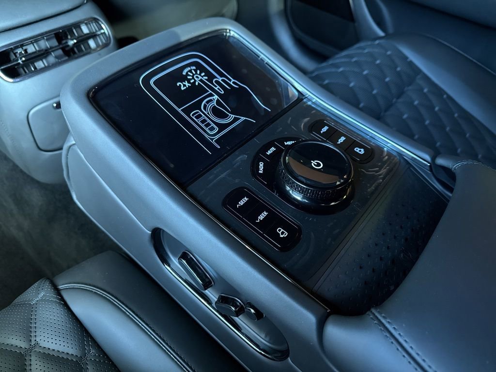 New 2026 Genesis G90 3.5T Prestige AWD/4WD image 16