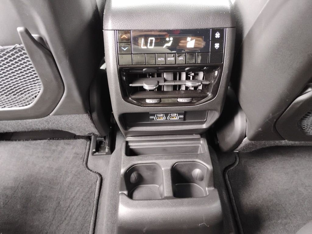 New 2025 Jeep Grand Cherokee L Laredo w/ Trailer Tow Package image 19