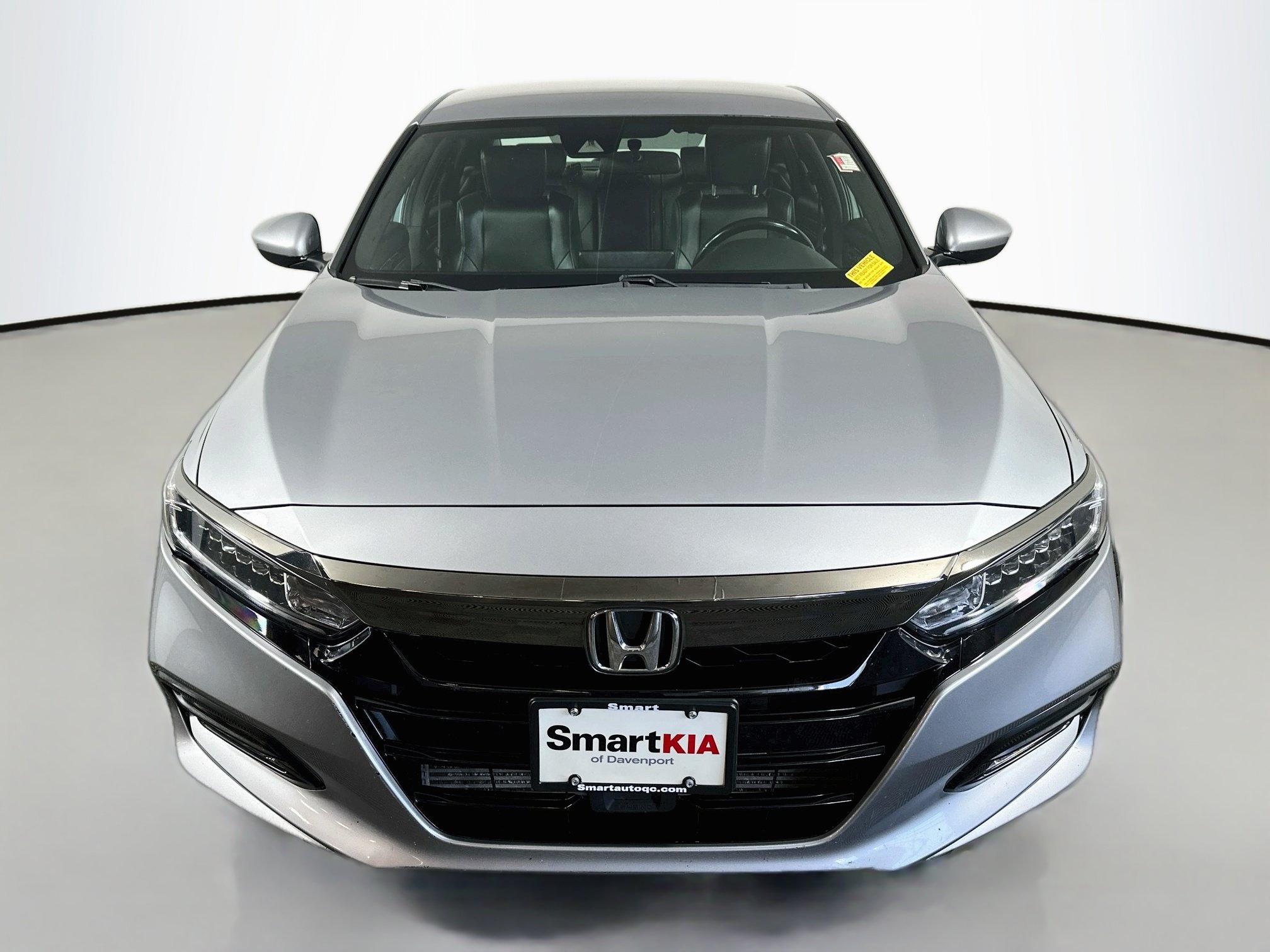 Used 2019 Honda Accord Sport image 2