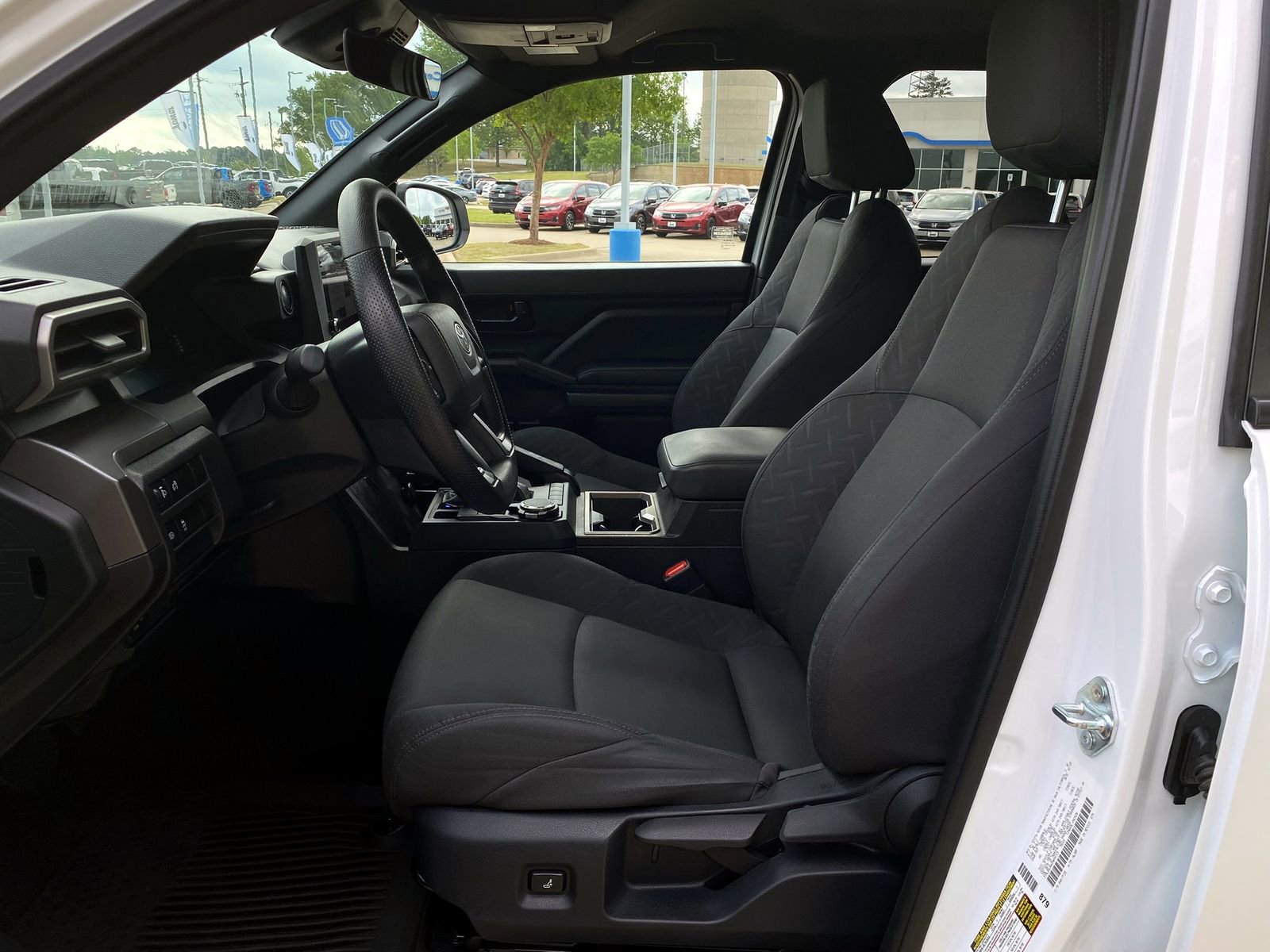 Used 2025 Toyota Tacoma SR5 image 12