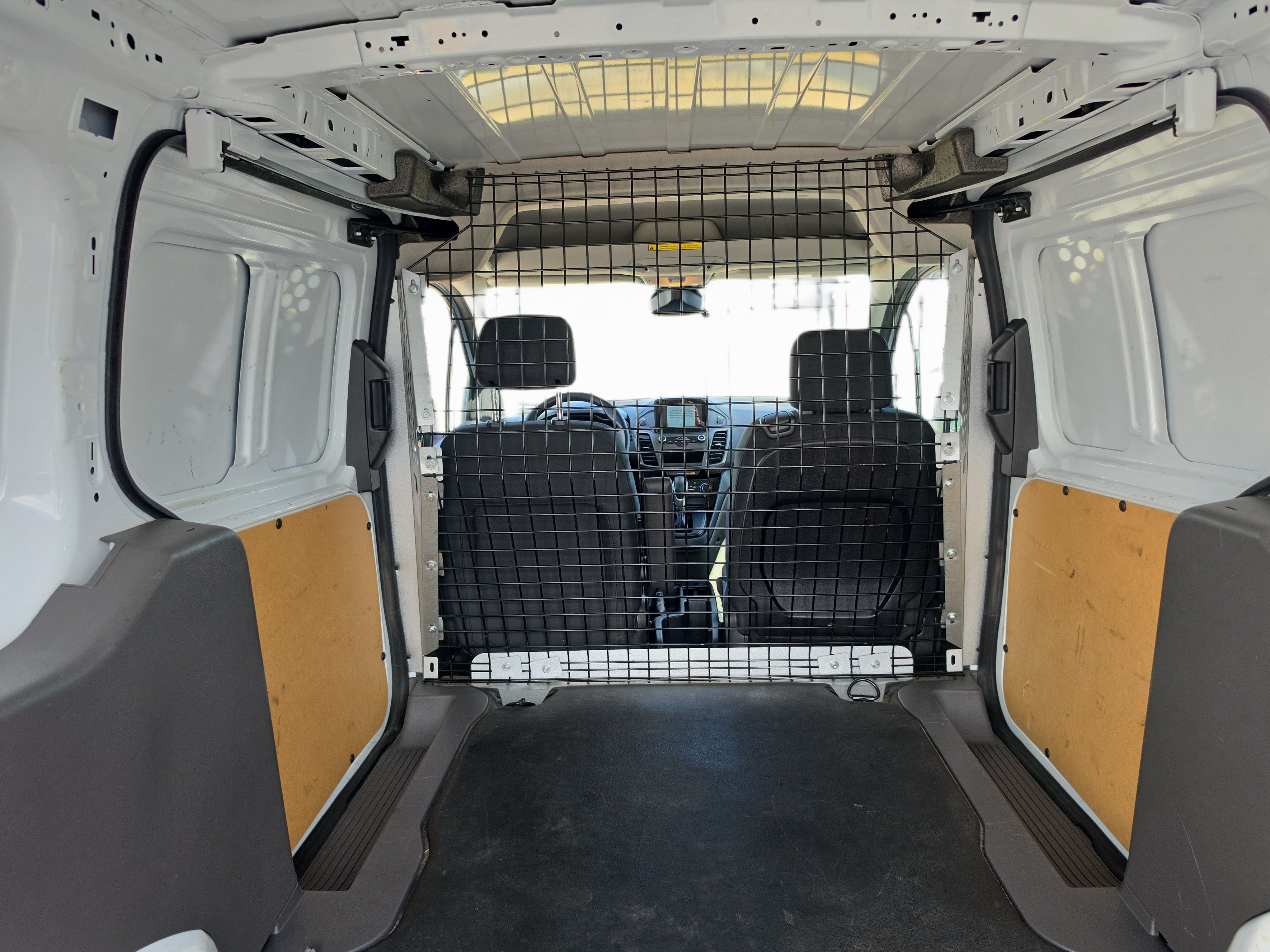 Used 2022 Ford Transit Connect XL w/ CNG/LPG Engine Prep Package FWD image 9