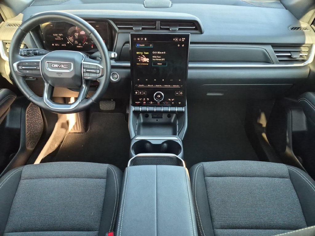 Used 2025 GMC Terrain Elevation AWD/4WD image 26