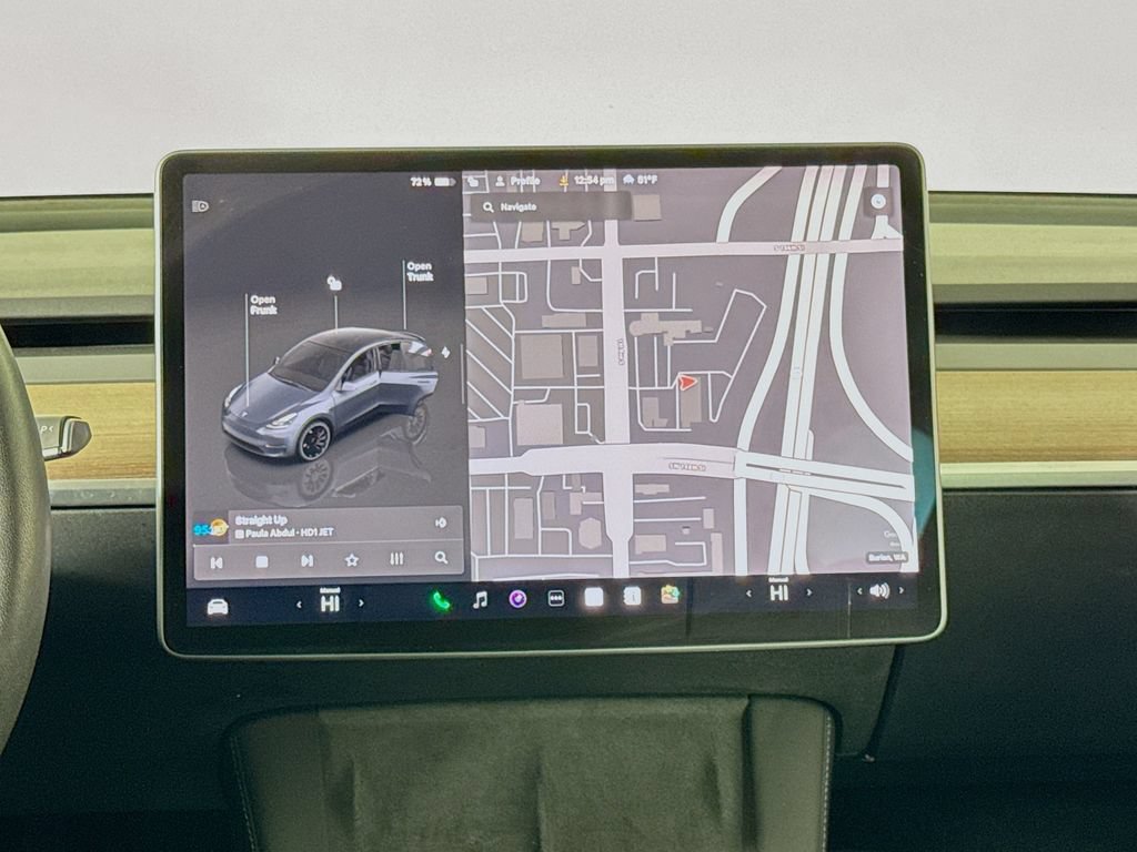 Used 2022 Tesla Model Y Performance AWD/4WD image 10