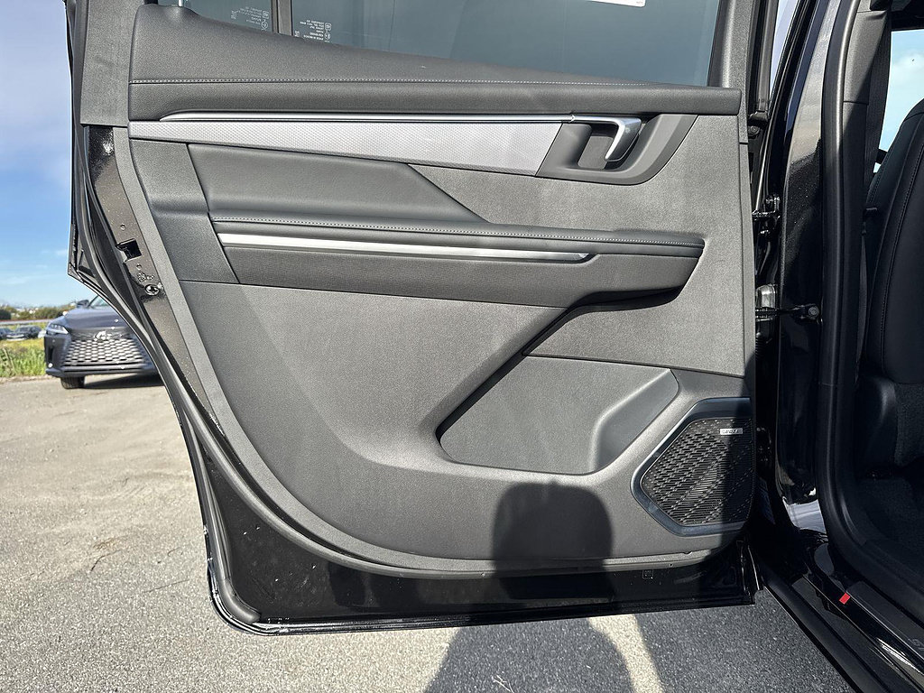 New 2026 Buick Enclave Sport Touring w/ Power Package FWD image 23